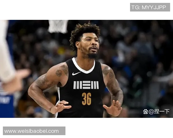 马库斯斯马特如何在NBA赛场上展现出领导力与防守才华